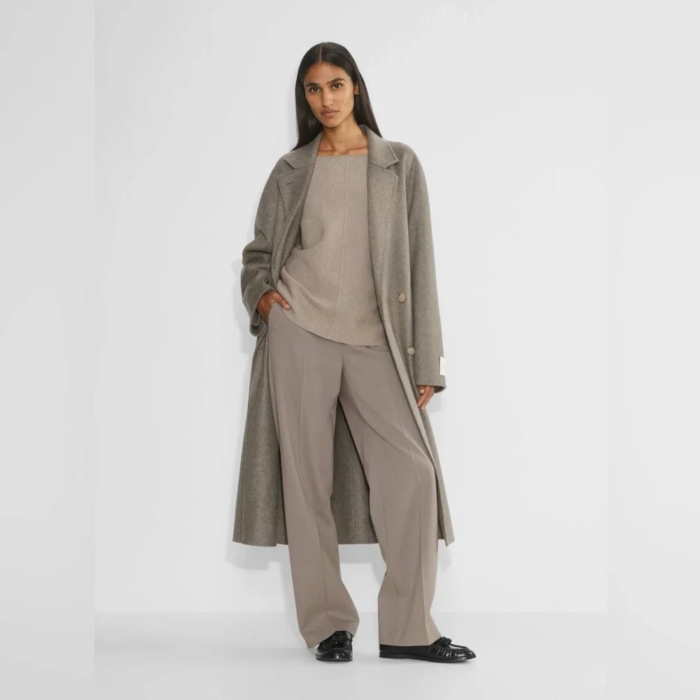 NWT Aritzia Babaton Agency Wool Trouser in color shiitake